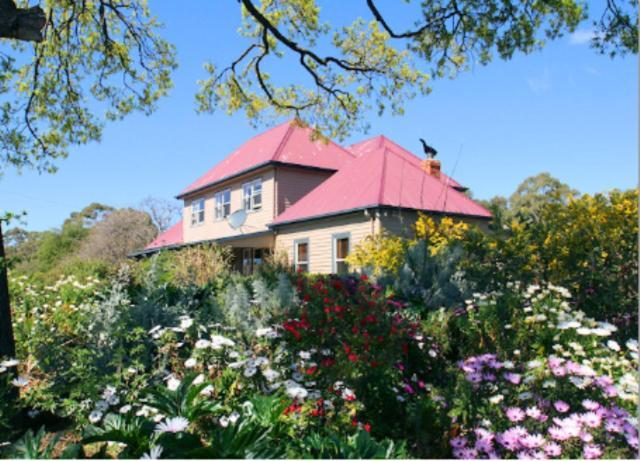 Redcliffe House Colonial Bed & Breakfast 스완지 외부 사진