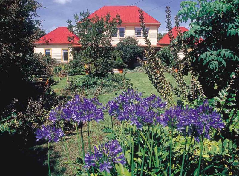 Redcliffe House Colonial Bed & Breakfast 스완지 외부 사진