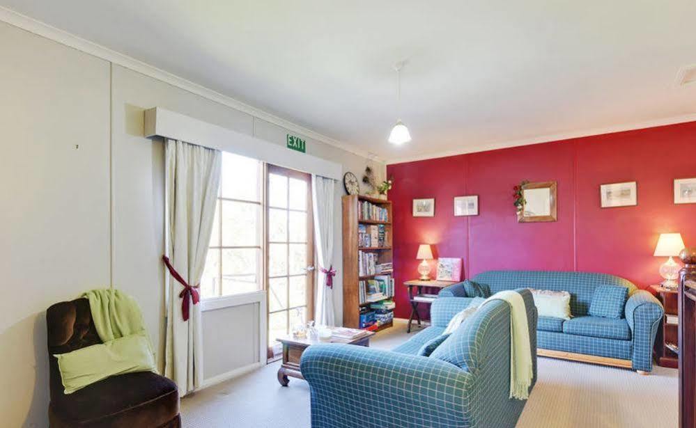 Redcliffe House Colonial Bed & Breakfast 스완지 외부 사진